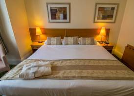 A Park View Hotel 5