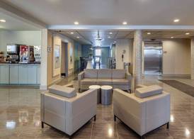 Best Western Plus Woodstock Inn & Suites 3