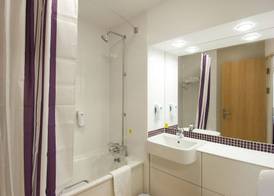 Premier Inn Halifax Town Centre 2