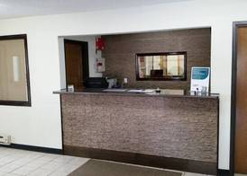 Rodeway Inn Cedar Rapids Westdale 4