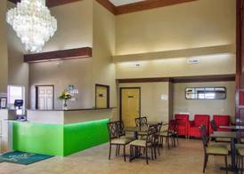 Quality Inn Moore - Oklahoma City 4