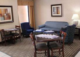 Holiday Inn Express & Suites KANSAS CITY-LIBERTY (HWY 152) by IHG 4