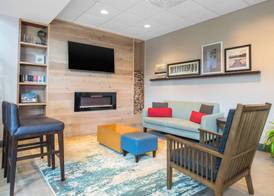 Country Inn & Suites by Radisson, Port Canaveral, FL 2