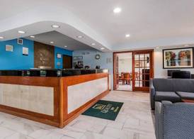 Quality Inn Sycamore - DeKalb 3