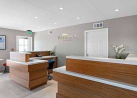 Baymont by Wyndham Beaumont 5