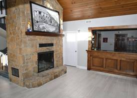 Super 8 by Wyndham Higginsville 2