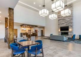 Comfort Suites North Tupelo 3