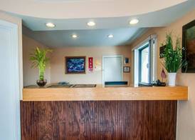 Econo Lodge Roanoke Civic Center 4