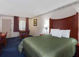 Orange County Airport Hotel Costa Mesa 4