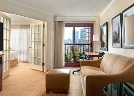 Atlanta Marriott Suites Midtown 4