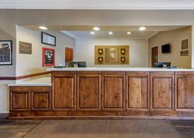 Comfort Suites Near Six Flags Magic Mountain 3