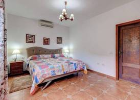 Beautiful Arianny House With Pool 3