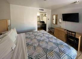 Motel 6 Riviera Beach FL 5