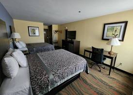 Days Inn by Wyndham Springfield 4