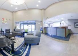 Holiday Inn & Suites GOODYEAR - WEST PHOENIX AREA by IHG 2