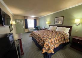 Americas Best Value Inn Hobby Airport 5