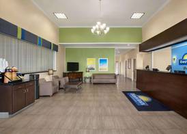 Days Inn by Wyndham Hardeeville/ I-95 State Line 2