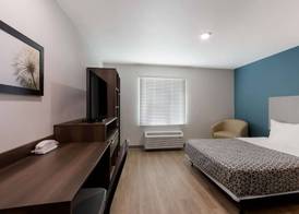 WoodSpring Suites Chandler Airport 5
