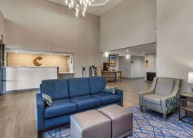 Comfort Inn & Suites Greer - Greenville 2