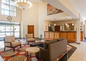 Comfort Inn & Suites South Burlington near University 3