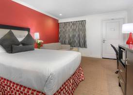 Aggie Inn, an Ascend Collection Hotel 4