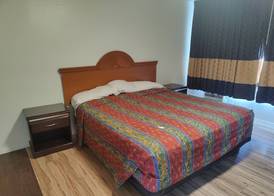 Best Inn & Suites 4
