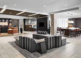 Courtyard by Marriott Newark Downtown 2