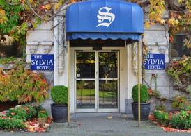 The Sylvia Hotel 3