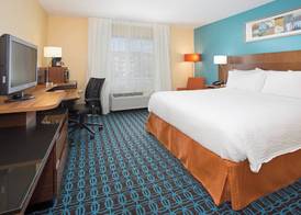 Fairfield Inn & Suites by Marriott Boston Milford 5