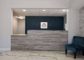 Suburban Studios Hinesville - Fort Stewart Area 3