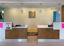 Comfort Inn & Suites Sarasota I75 3