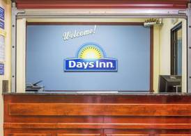 Days Inn by Wyndham Rayne/Crowley 2