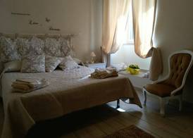 Hola Cathedral House 5