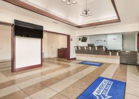 Americas Best Value Inn Stockbridge 4