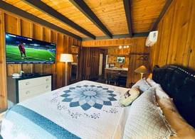Riverfront Lodging 4