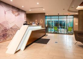 SpringHill Suites by Marriott Kenosha 4