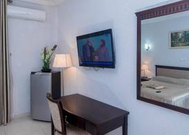 Hotel Hibiscus Louis 4