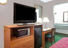 Travelodge by Wyndham Sacramento / Rancho Cordova 5