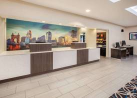 La Quinta by Wyndham Cincinnati Airport Florence 2