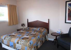 Grand Motel Saint-Hubert 4
