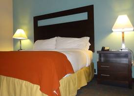 Holiday Inn Express KANSAS CITY - BONNER SPRINGS by IHG 2