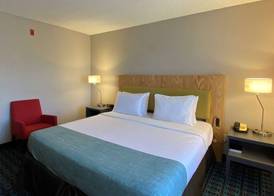 Wingate by Wyndham Chandler Phoenix 5
