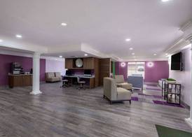 La Quinta Inn by Wyndham Kansas City Lenexa 3