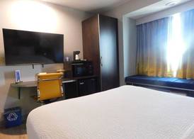 Microtel Inn & Suites by Wyndham Wheeling at The Highlands 3