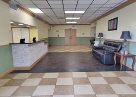 Columbus Grand Hotel & Banquet Center 2