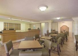 La Quinta Inn by Wyndham San Diego Chula Vista 2