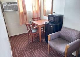 Royal A Motel 2