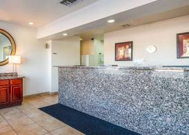 Econo Lodge Phoenix North I-17 2
