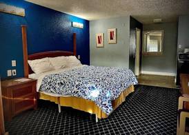Regency Inn - Fort Sam Houston 4