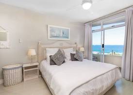 43 Sea Lodge - by Stay in Umhlanga 4